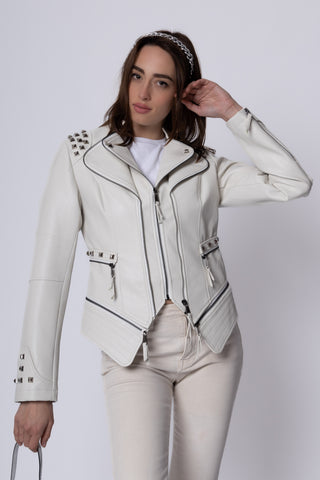 Giacca ecopelle con borchie su spalle